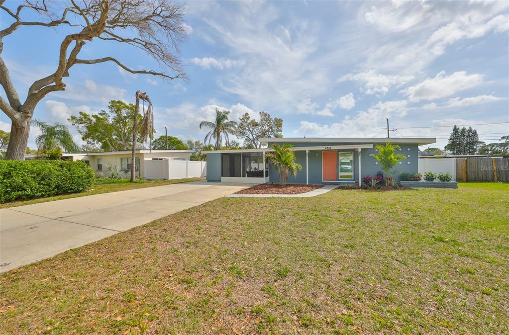 Foto principal - 6318 21st Ave N