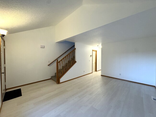 Foto del edificio - 4534 SW Pasadena St