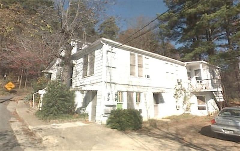 Building Photo - 516 Hawthorne Ln