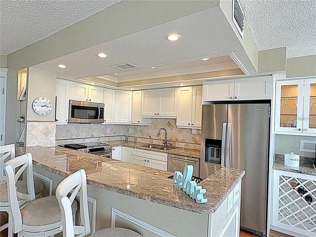 Building Photo - 660 Island Way