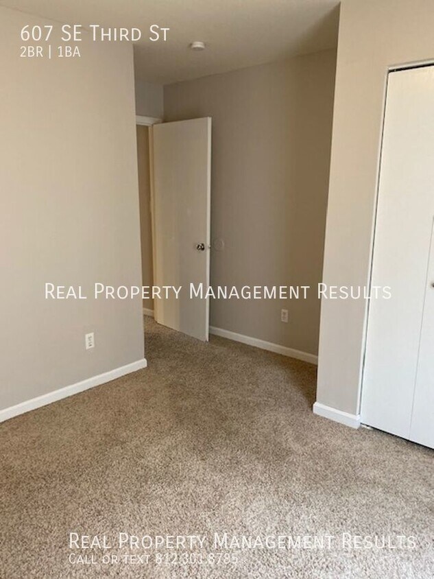 2 Bedroom, 1 Bath Mulberry Square Apartmen... House Rental in