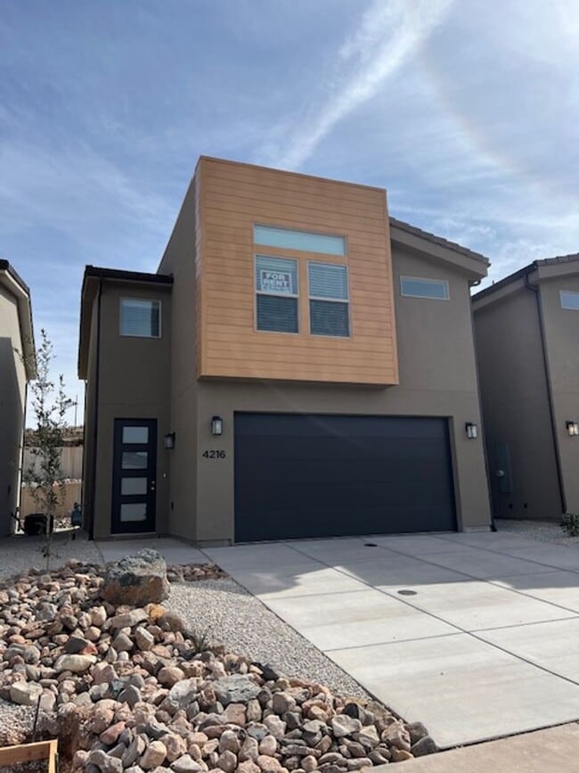 Building Photo - 4216 Strider Ln