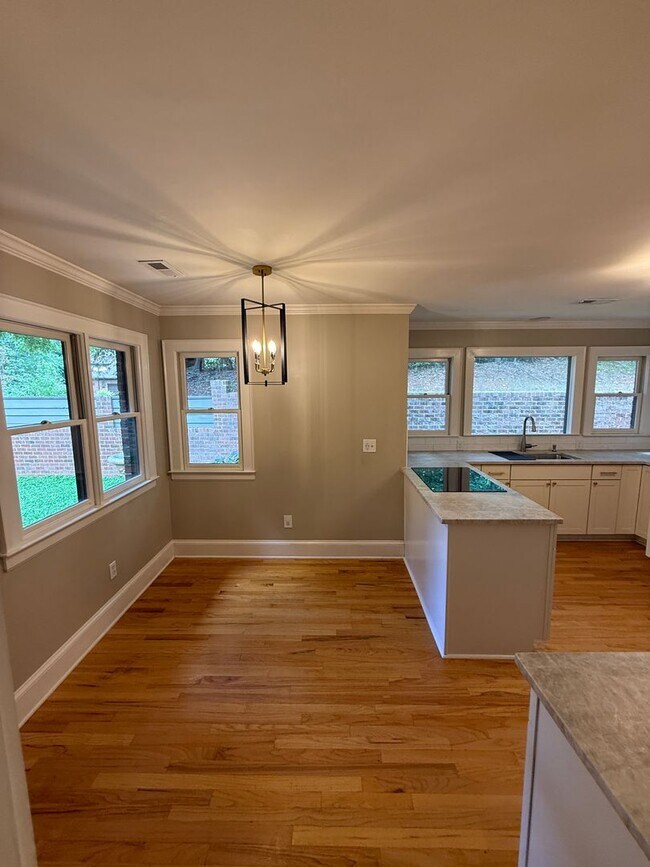 Foto del edificio - 7434 Newmans Ln