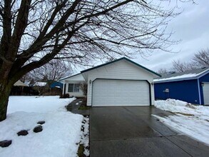 Building Photo - 1747 W Marigold Ct