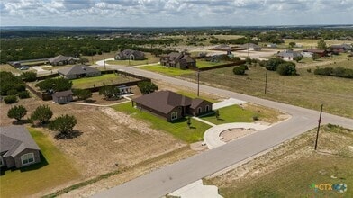 Building Photo - 300 Martin Dr