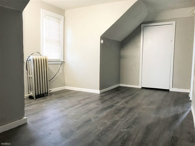 Building Photo - 1 br, 1 bath  - 229 Ridley Ave Apt 4