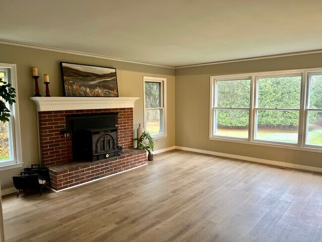 Foto del edificio - 2300 Old Plank Rd