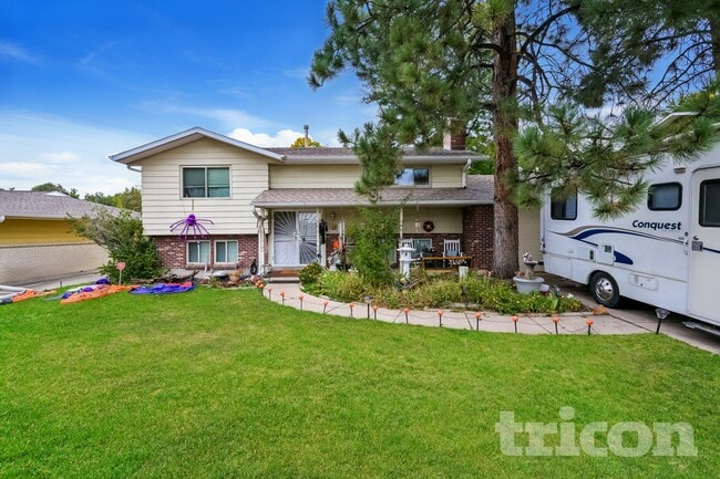 Building Photo - 2965 S Eaton St