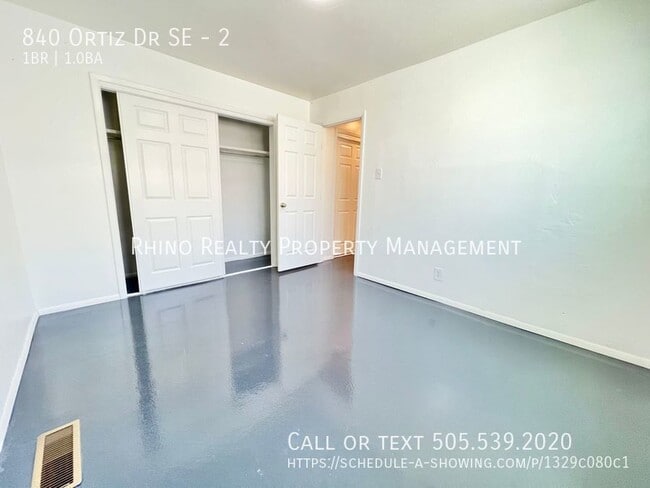 Building Photo - 1/2 Off First Month's Rent! Immaculate 1 B...