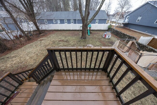 Foto del edificio - 48 Ray St