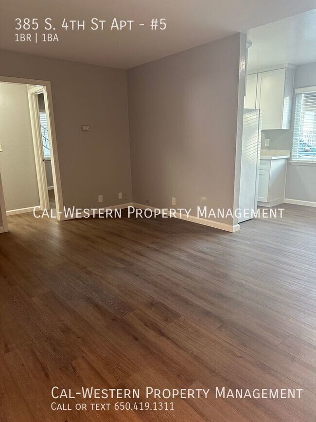 Foto del edificio - 385 S 4th St