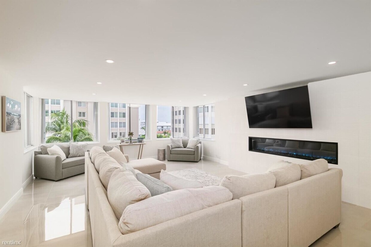 Primary Photo - 2 br, 2 bath Condo - 2000 S Ocean Blvd Apt...
