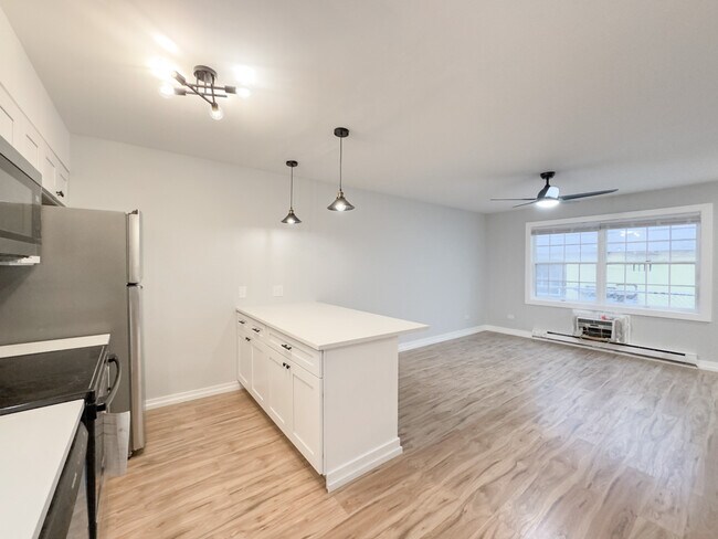 Foto del edificio - 2423 W Gunnison St