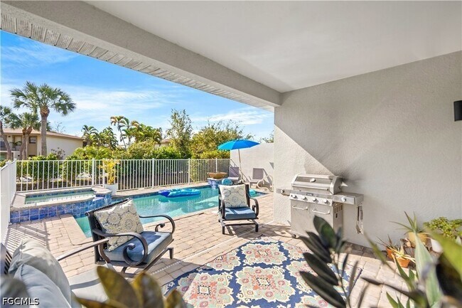 Foto del edificio - 13491 Causeway Palms Cove