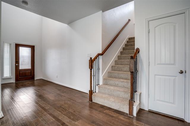 Building Photo - 4546 Frost Ave