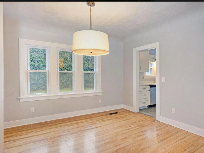 Foto del edificio - 901 Sarasota Ave SE