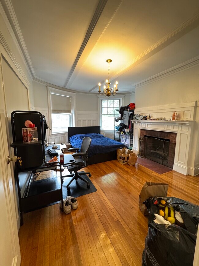 Foto del edificio - 104 Strathmore Rd