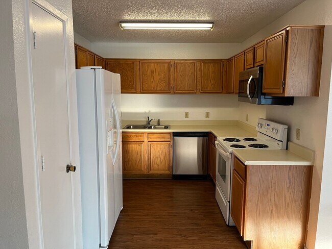 Foto del edificio - 10258 Aurora Dr