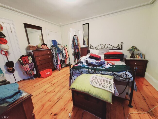 Building Photo - 1 br, 1 bath Condo - 164 Fairfield Ave Unit 2