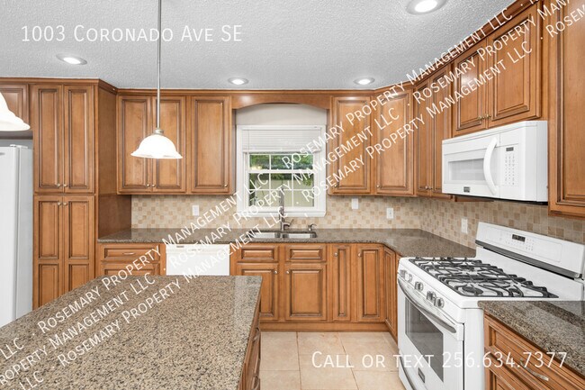 Foto del edificio - 1003 Coronado Ave SE