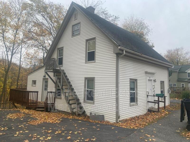 88 Patten St Unit Apt. A, Bangor, ME 04401 Condo for Rent in Bangor