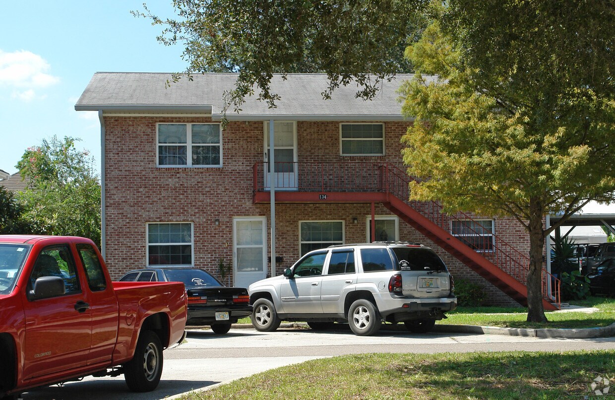 134 N Alabama Ave, Deland, FL 32724 Apartments in Deland, FL