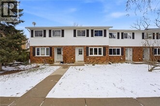 Building Photo - 26 Richardson Dr