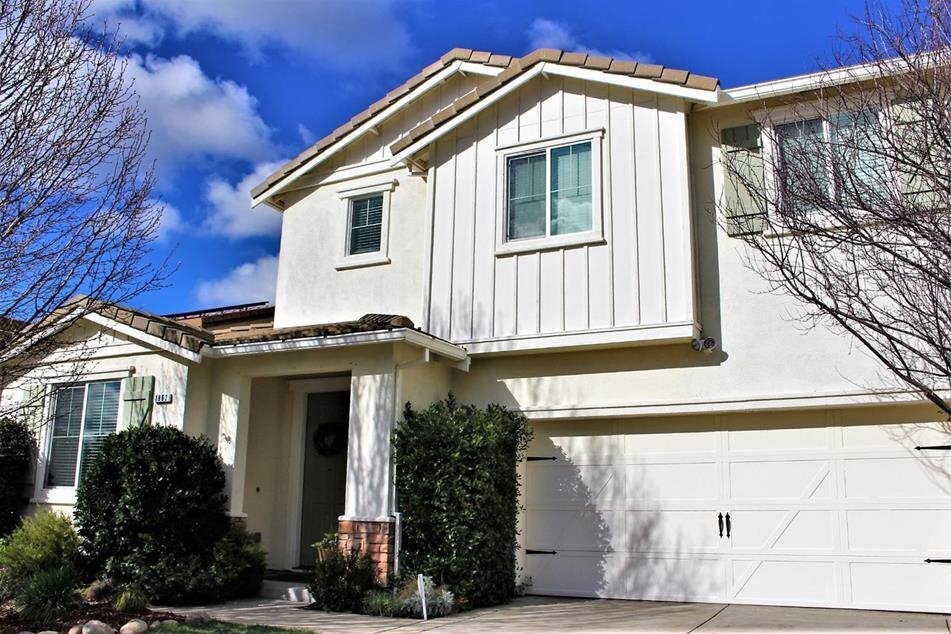 Primary Photo - Beautiful Whitney Ranch 2 Story, 5/3.5 Hom...