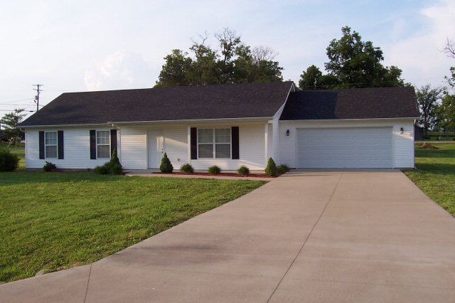 Primary Photo - 21 Astaire Dr