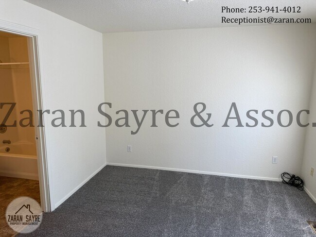 Foto del edificio - 756 - Three Bedroom, Three Bath in Auburn!