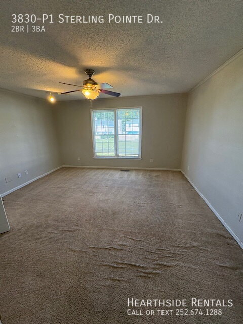 Foto del edificio - 3830 Sterling Pointe Dr