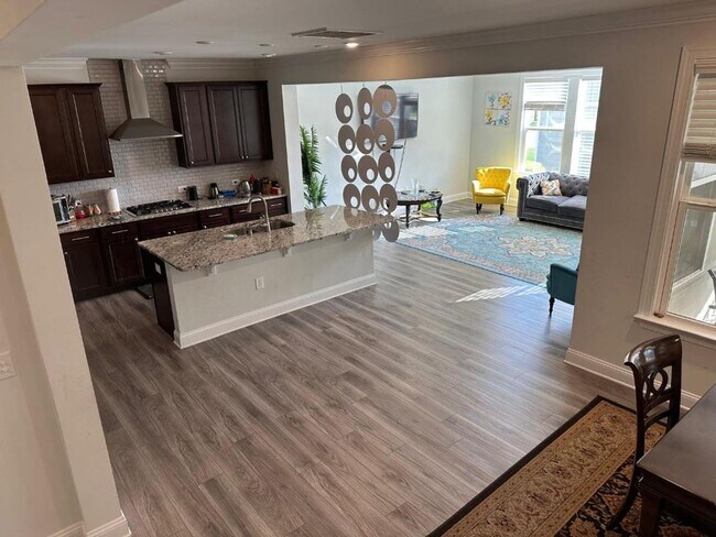 Building Photo - 2997 Farmhouse Dr