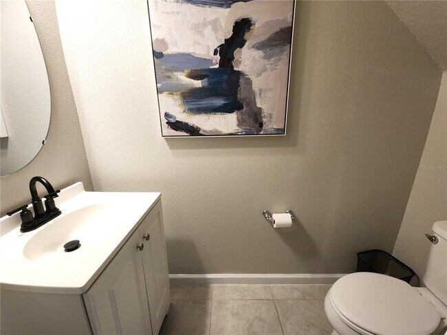 Foto del edificio - 2945 Rambler Ivy Lp