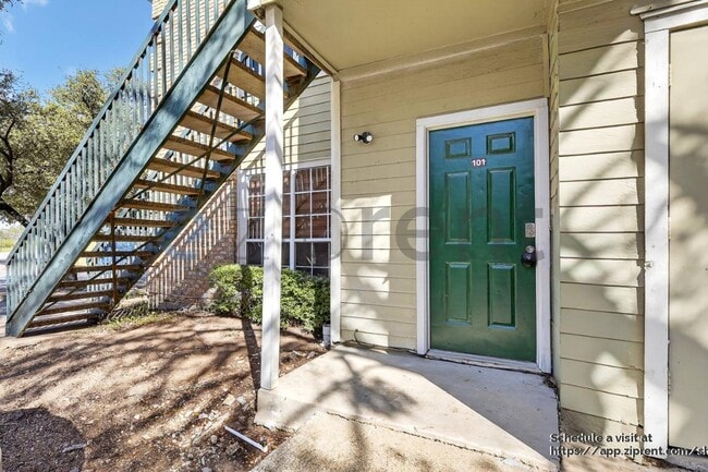 Building Photo - 4101 Esters Rd