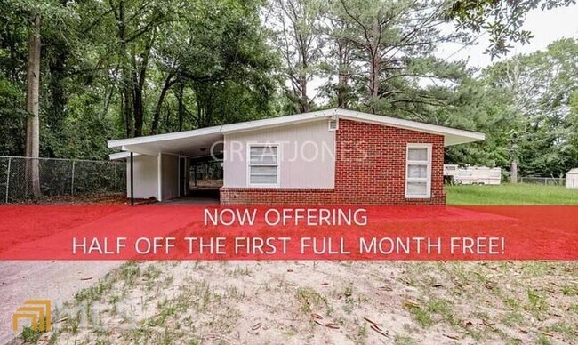 Building Photo - 2132 Lamore Dr