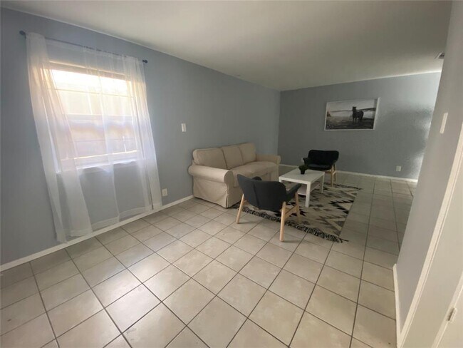 Building Photo - 5737 Alsace Trail