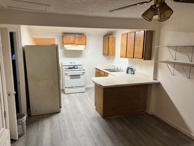 Building Photo - One bedroom cottage