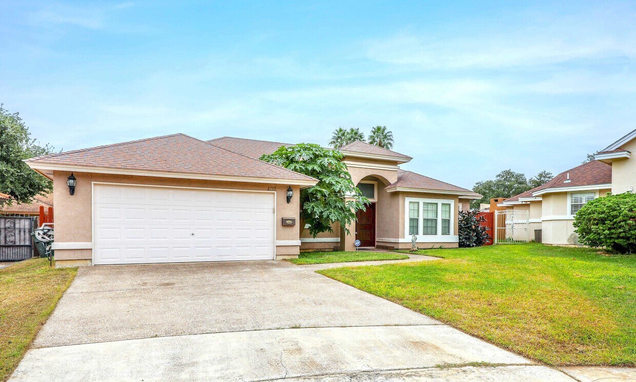 Primary Photo - 402 Cayman Ct