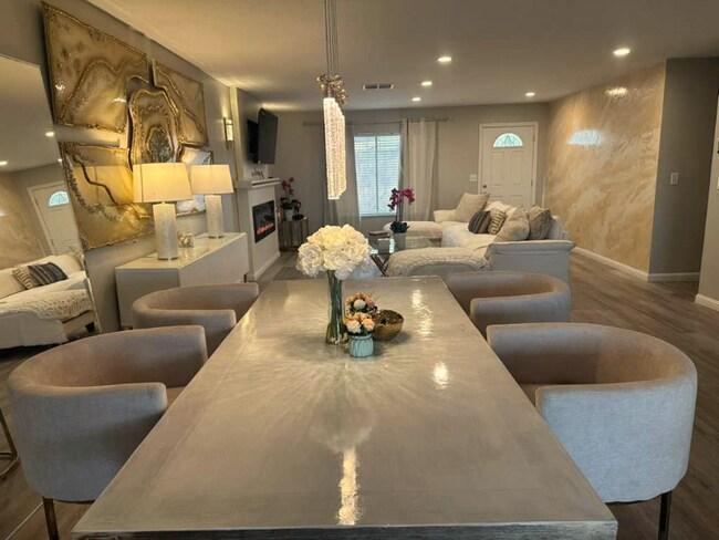 Foto del edificio - 109 Glen Oak Dr