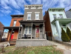 Building Photo - 216 Fosdick St