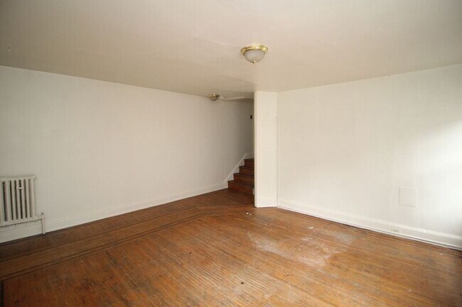 Foto del edificio - 932 N Charles St