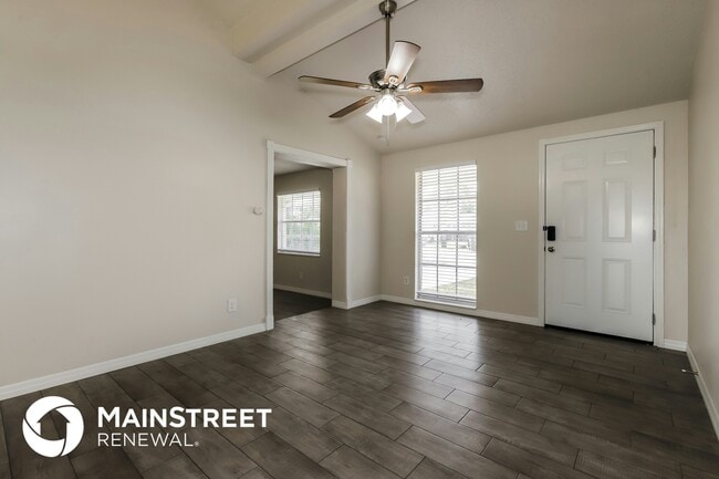 Foto del edificio - 1205 Windy Hill Dr