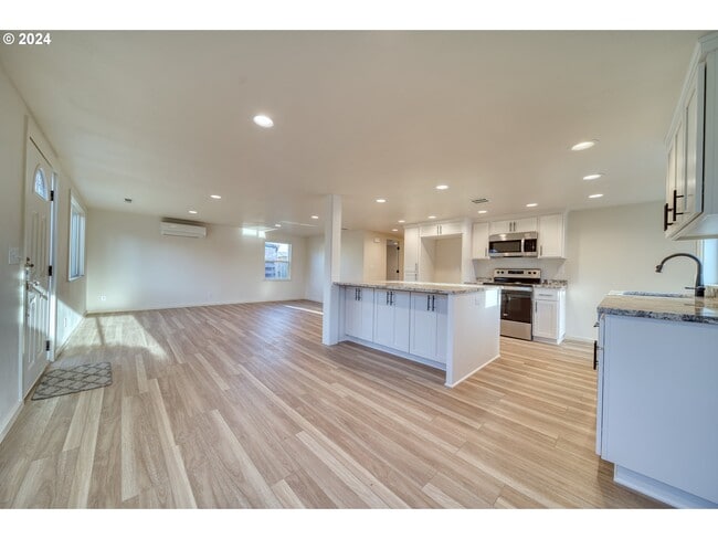 Foto del edificio - 33871 NE Blossom Dr