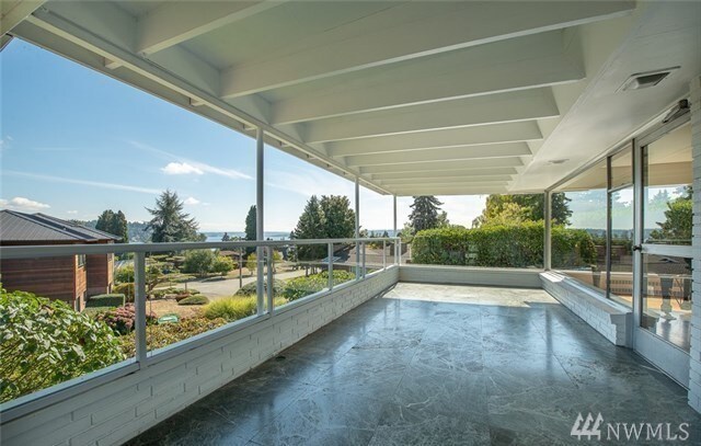 Building Photo - 6070 Seward Park Ave S
