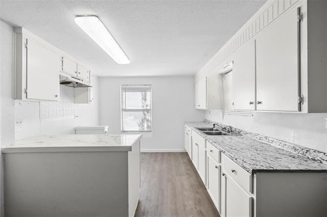 Foto del edificio - 120 E Monterey St