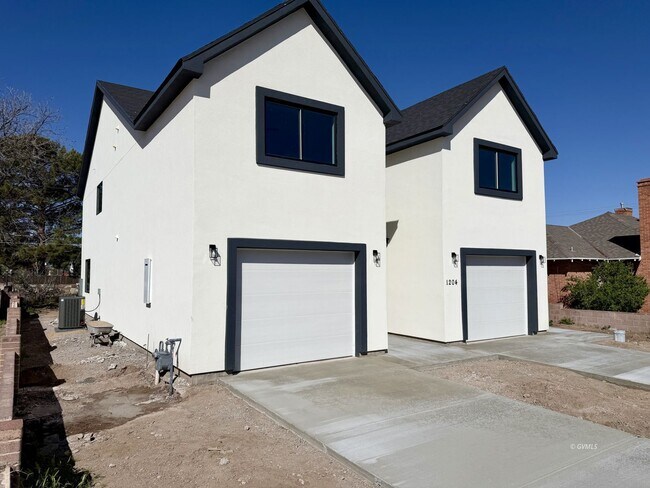 Foto del edificio - 1204 S Central Ave