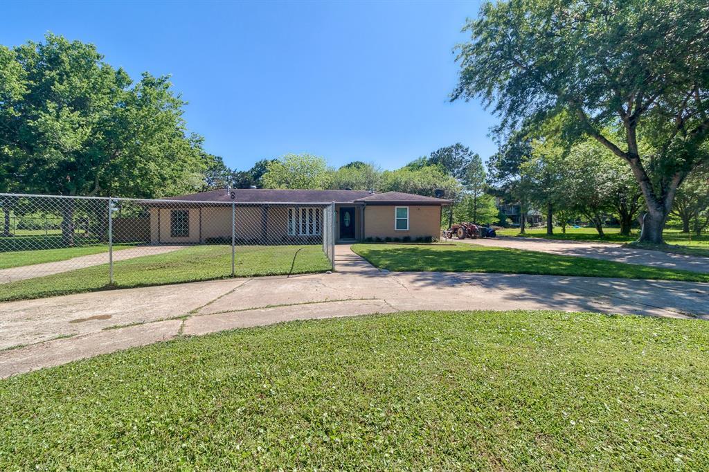 2555 Avenue D, San Leon, TX 77539 House Rental in San Leon, TX