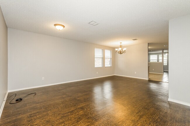 Building Photo - 16125 Windsong Ct