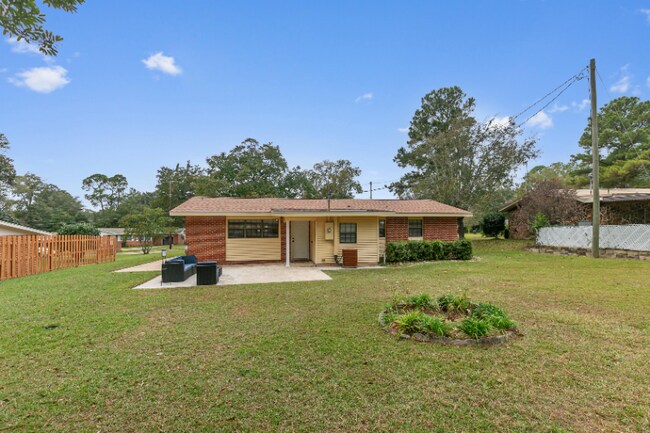 Foto del edificio - 2003 Roebuck St