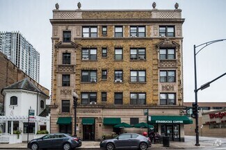 Building Photo - 1167 N Dearborn St